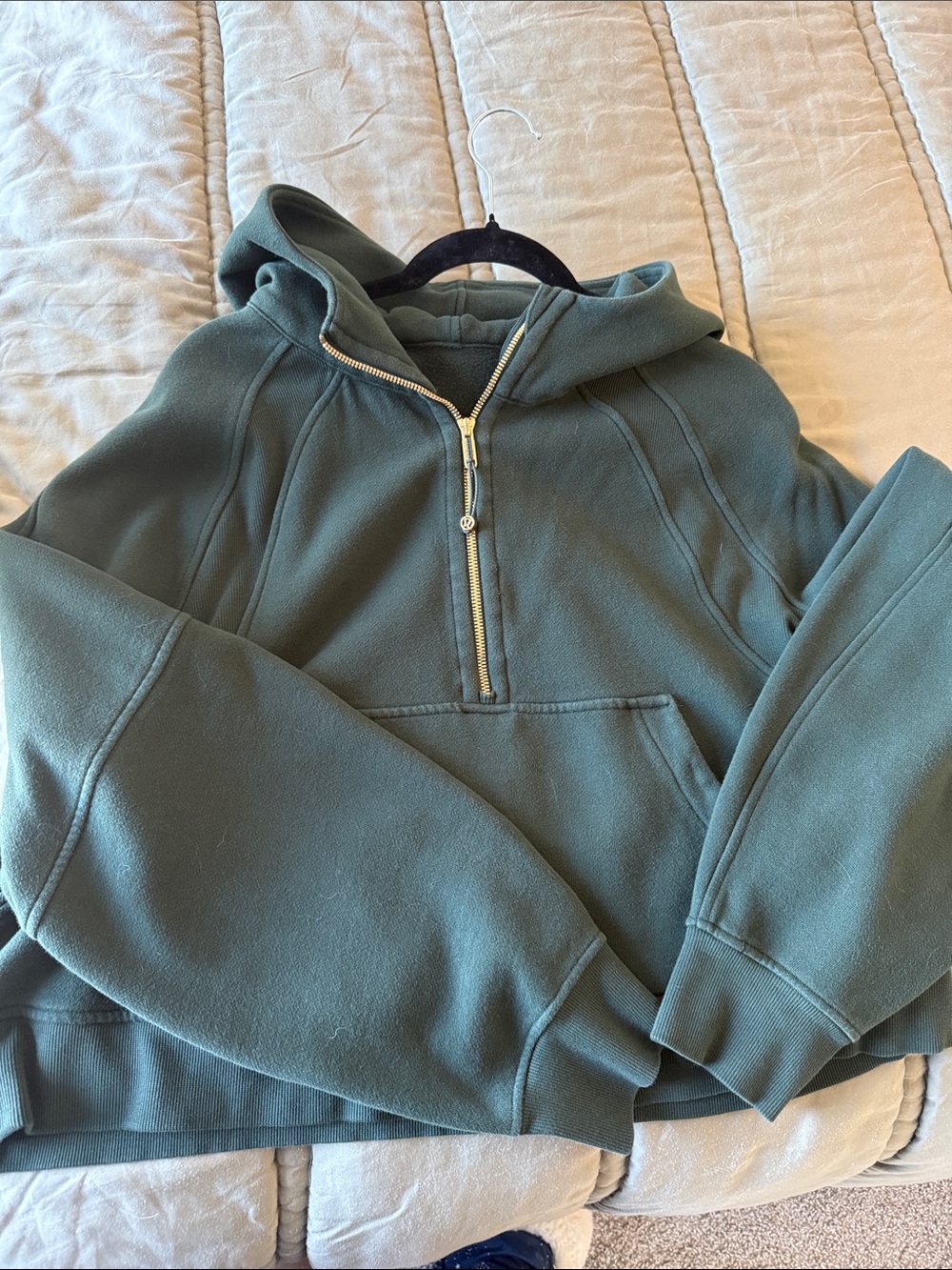 lululemon athletica Men's Olive Zip-Up Hoodie Sweater